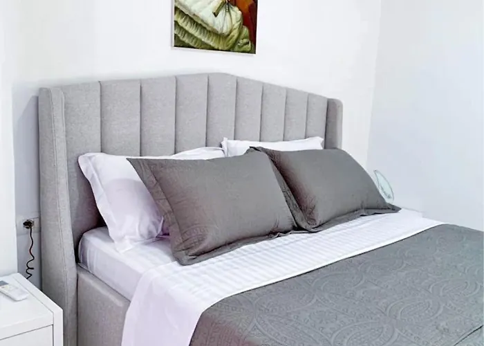 Rent Turdiu G Lägenhet *